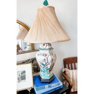 Famille Rose-Inspired Ginger Jar Lamp with Pleated‎ Shade